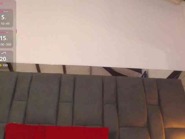 SelenaBigboobs webcam