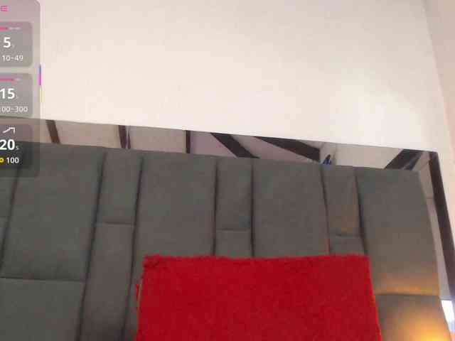 SelenaBigboobs webcam