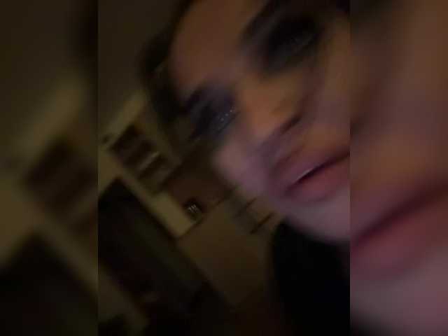 NotBellucci's BongaCams show and profile