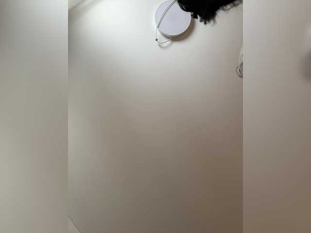 NotBellucci's BongaCams show and profile