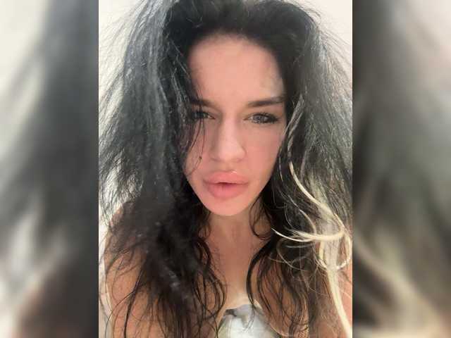 Notbellucci, 30 y/o - Live Cam on BongaCams