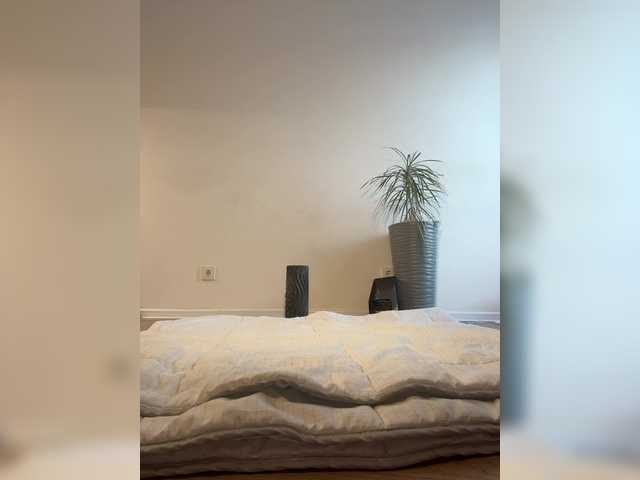 NotBellucci's BongaCams show and profile