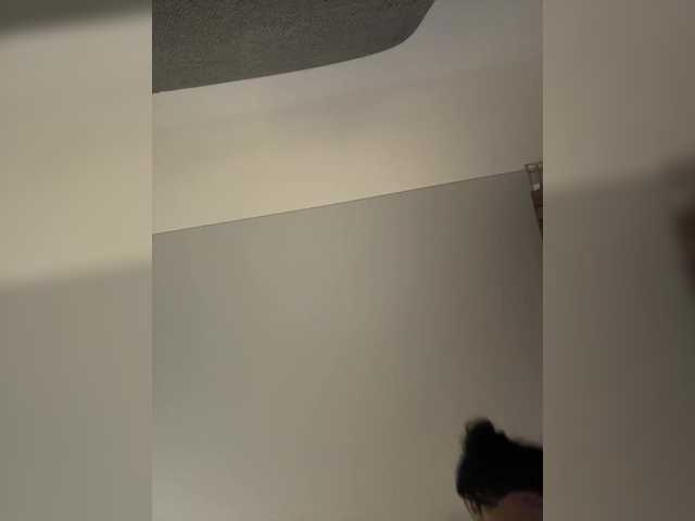 NotBellucci's BongaCams show and profile