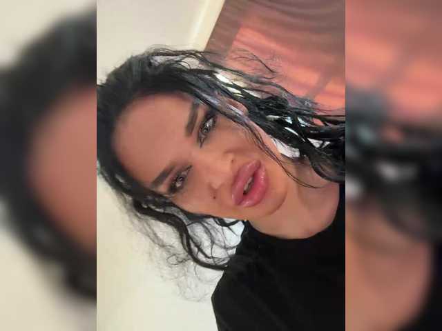 NotBellucci's BongaCams show and profile