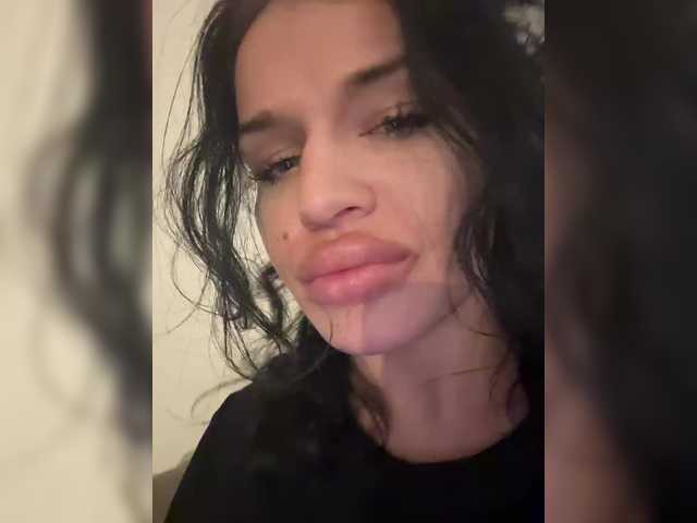 видео NotBellucci