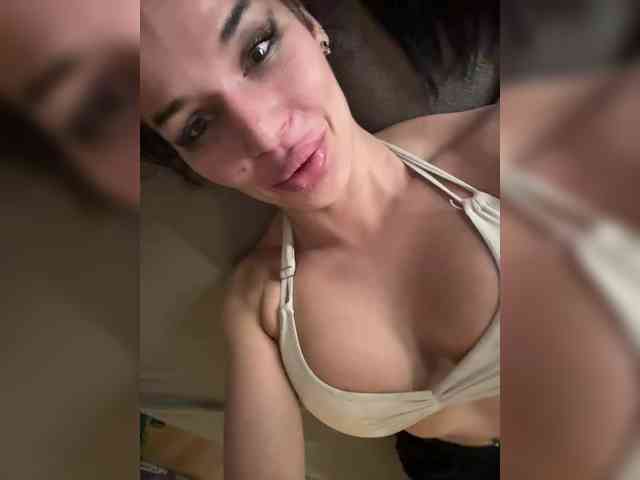 NotBellucci webcam