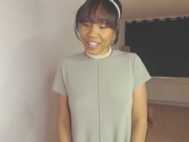 Therainqueen – webcam model profile photo