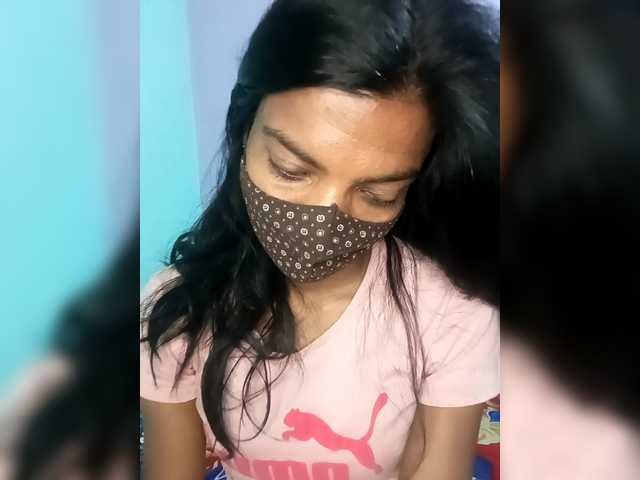 Indian000's BongaCams show and profile