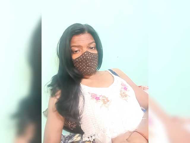 Indian000's BongaCams show and profile