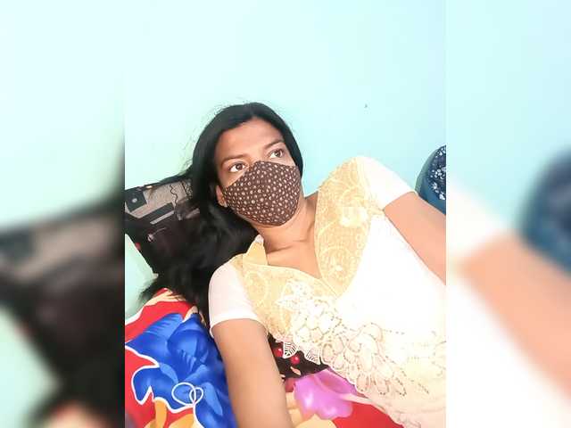 Indian000's BongaCams show and profile