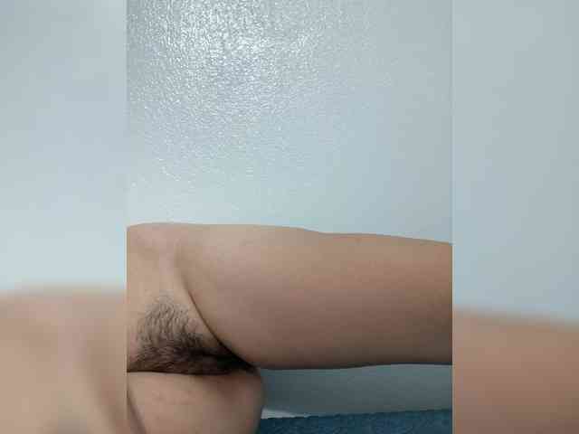 Lisa64 Live Webcam on BongaCams