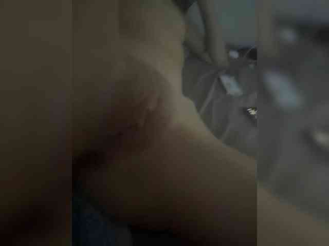 Lina-Alina250898 webcam