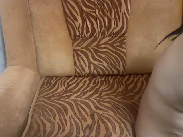 Alissared81's BongaCams show and profile