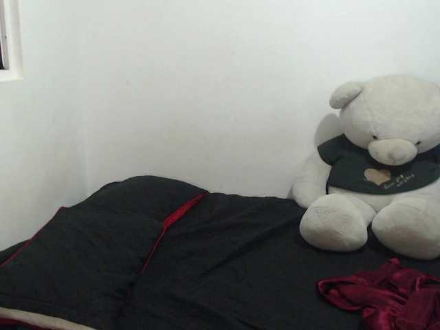 RoussFox Live Cam on BongaCams