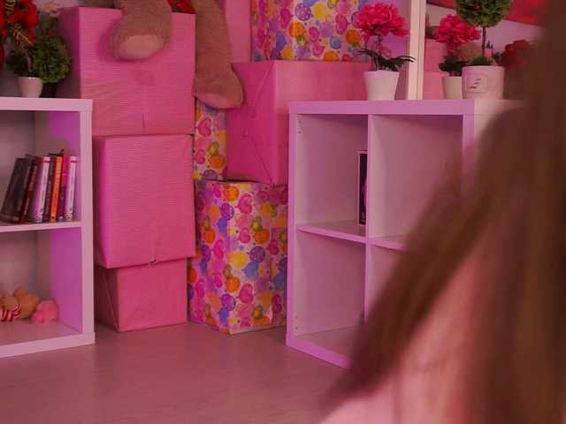 AvaSolis's BongaCams show and profile