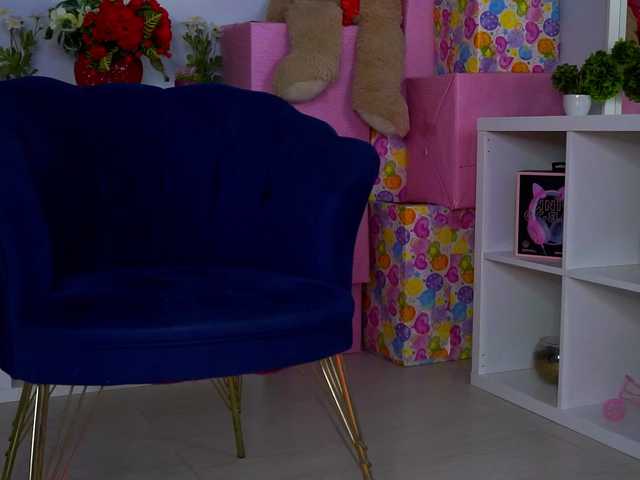 AvaSolis's BongaCams show and profile