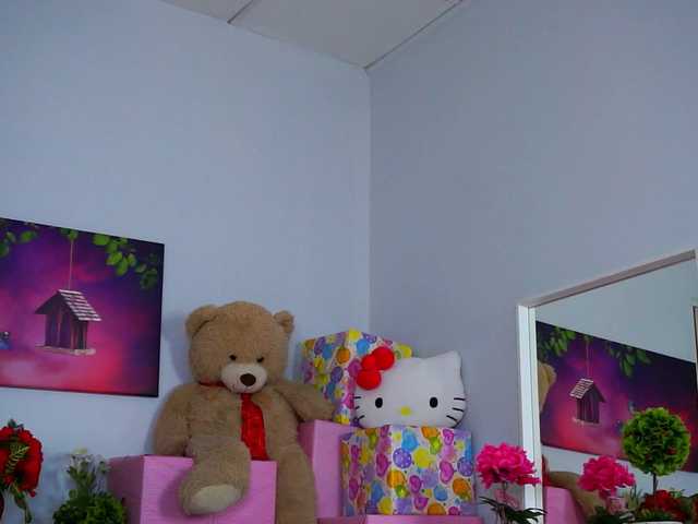 AvaSolis from BongaCams is Freechat