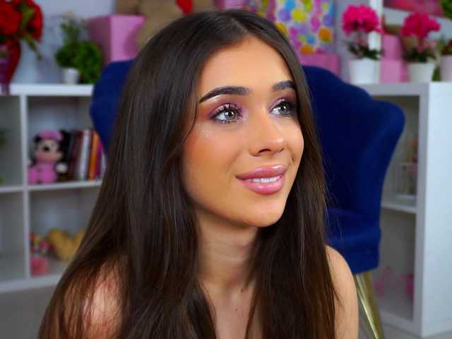 AvaSolis from BongaCams is Freechat