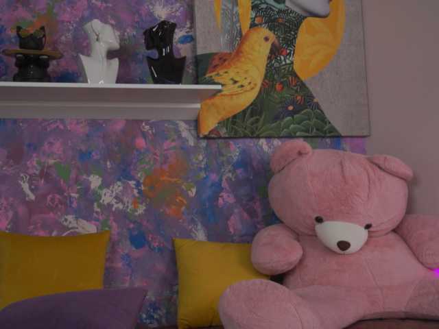 le modèle AvaSolis est en webcam porno dans un show sur le site bongacams, il possède les tags suivants: White/Caucasian,Brunette,Trimmed