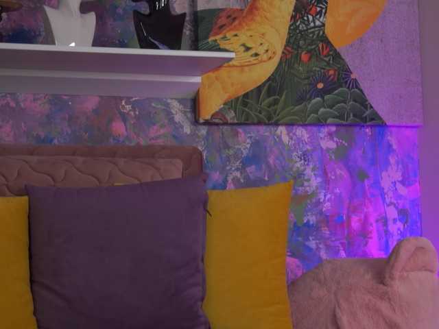 AvaSolis's BongaCams show and profile