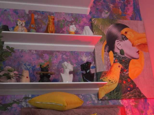 AvaSolis's BongaCams show and profile