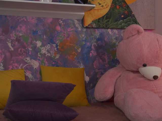 AvaSolis's BongaCams show and profile