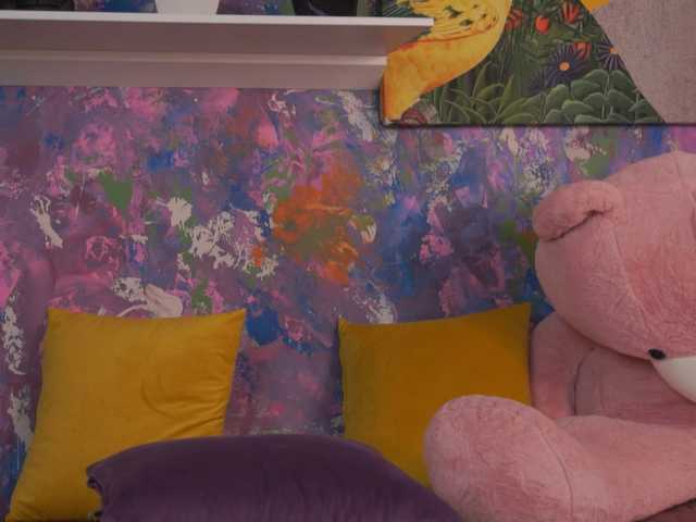 AvaSolis's BongaCams show and profile