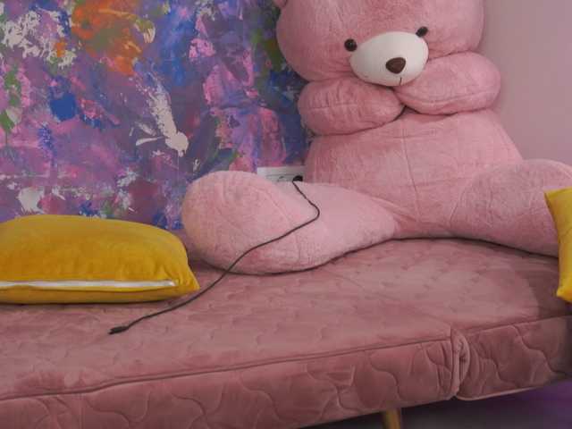 AvaSolis's BongaCams show and profile