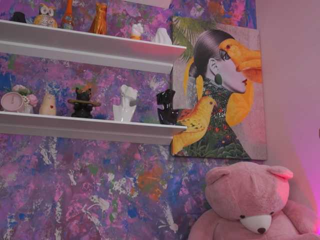 AvaSolis's BongaCams show and profile