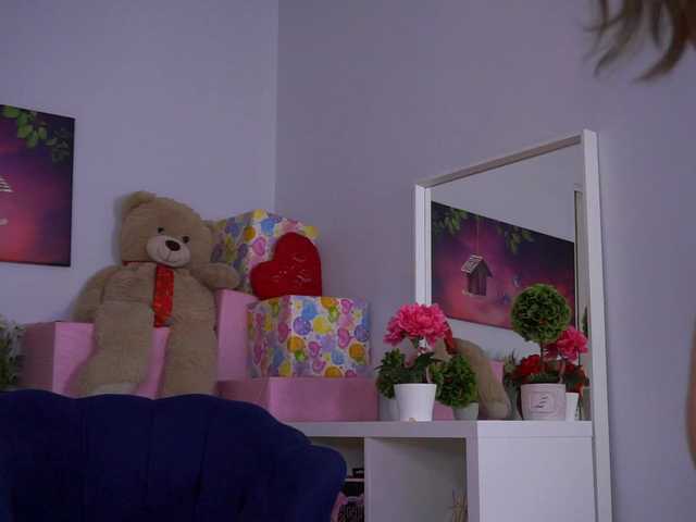 AvaSolis – webcam model profile photo