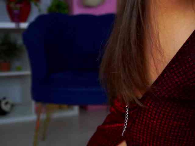 AvaSolis Live Webcam on BongaCams