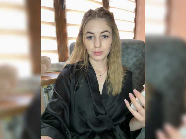 Tanka25's BongaCams show and profile