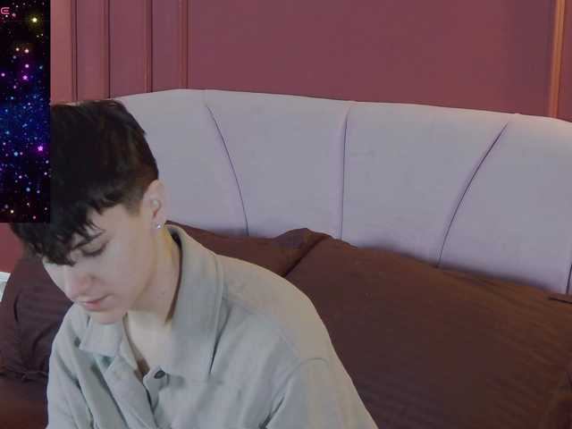 ravenryx's BongaCams show and profile