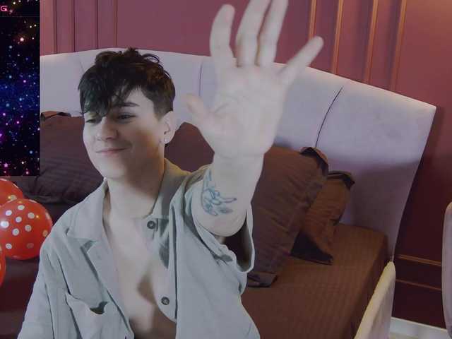 ravenryx's BongaCams show and profile