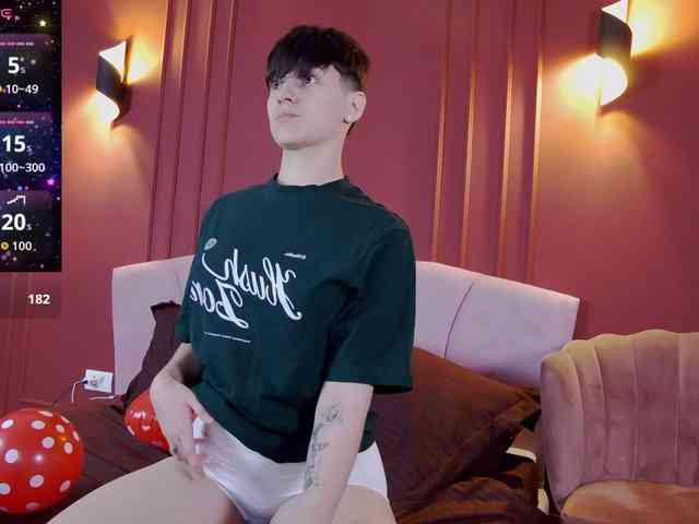 ravenryx Live Webcam on BongaCams