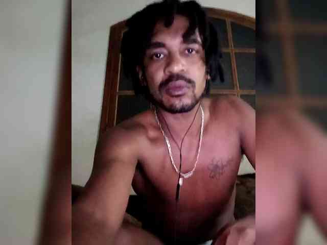 ForyouGigante Live Webcam on BongaCams