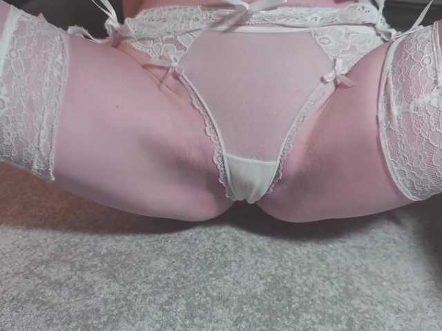 Monicami's BongaCams show and profile