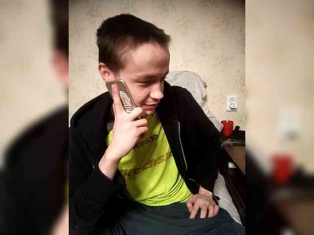 Vova24-18 Live Webcam on BongaCams