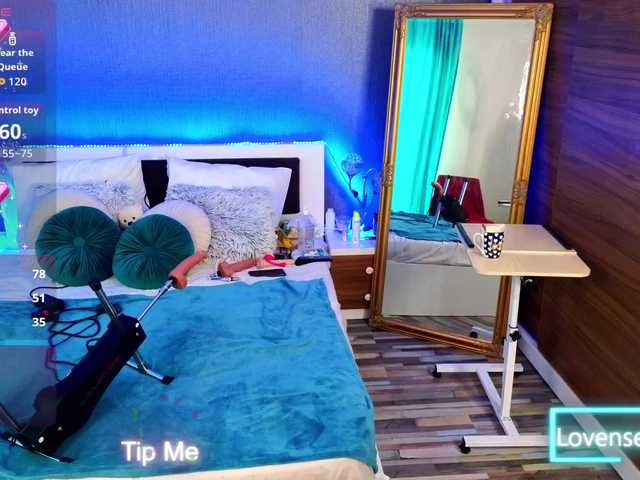 SelmaReese's BongaCams show and profile