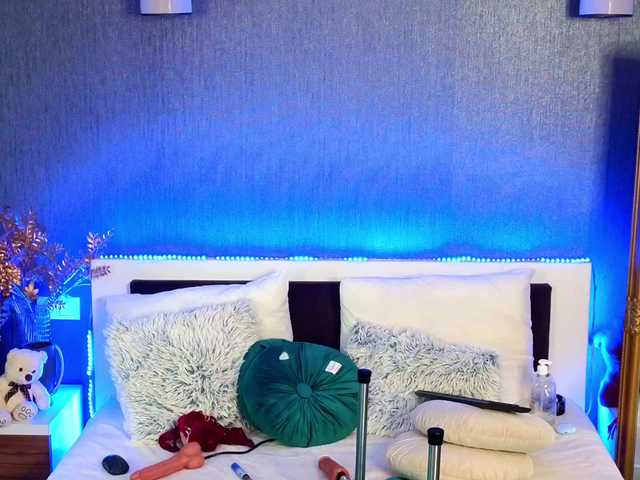 SelmaReese's BongaCams show and profile