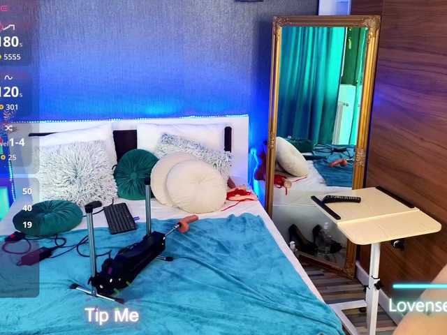 SelmaReese's BongaCams show and profile