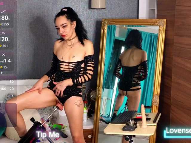 SelmaReese's BongaCams show and profile