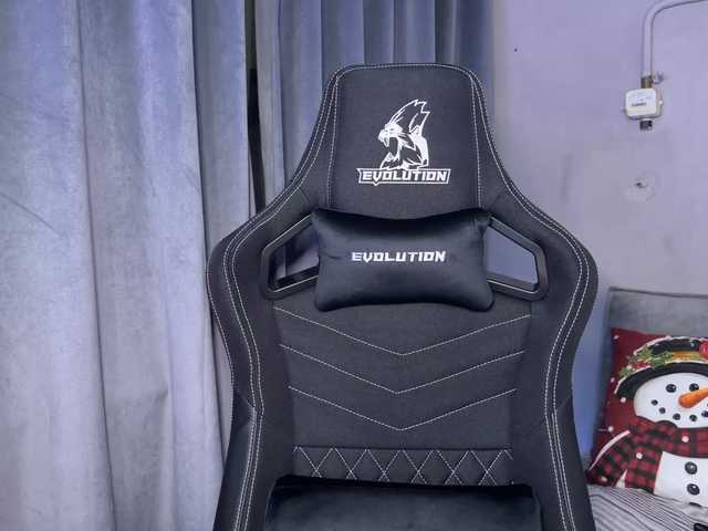 cutemilana-sw1 – webcam model profile photo