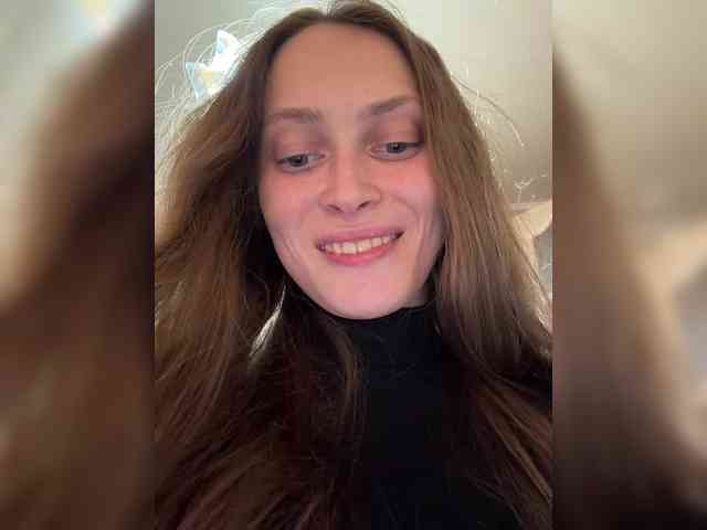 cutemilana_sw1 webcam