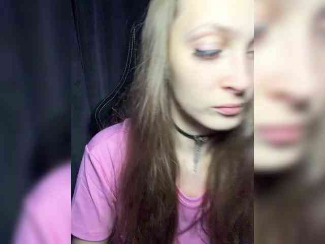 cutemilana_sexwife1 webcam