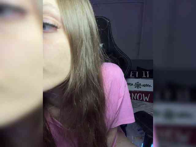 cutemilana_sexwife1 webcam