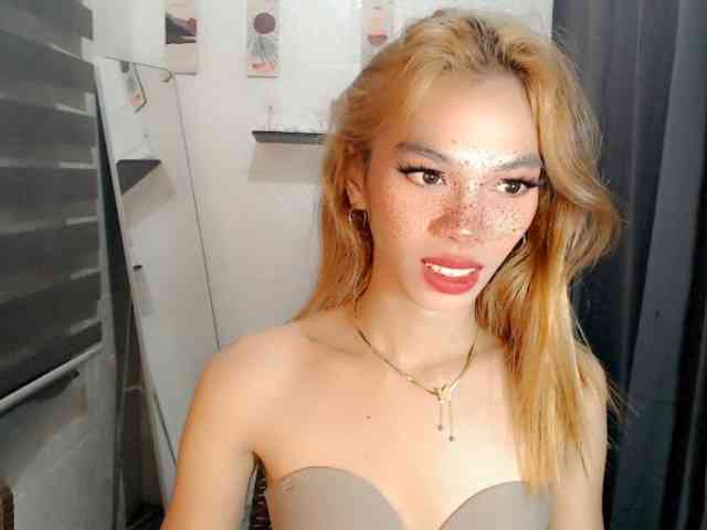 wildhotshemale Live Webcam on BongaCams