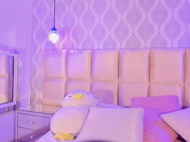 KimWexlerr's BongaCams show and profile