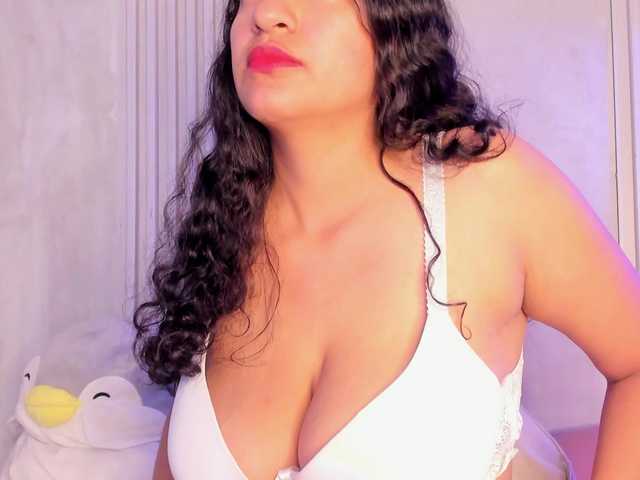 KimWexlerr – webcam model profile photo