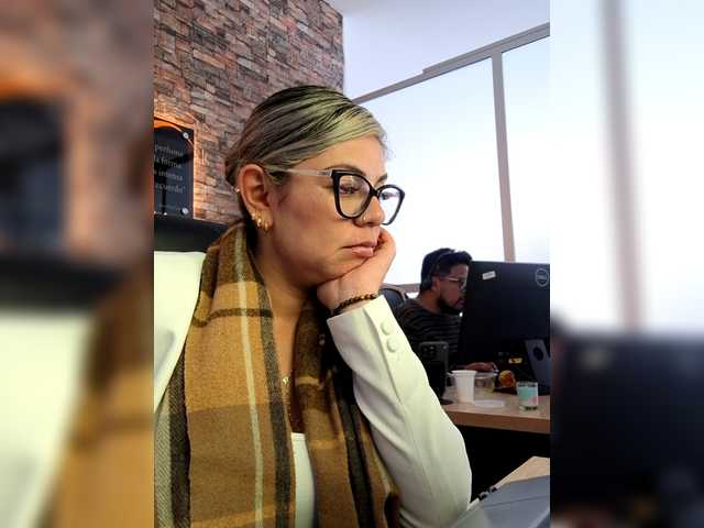 Cata-office1's BongaCams show and profile